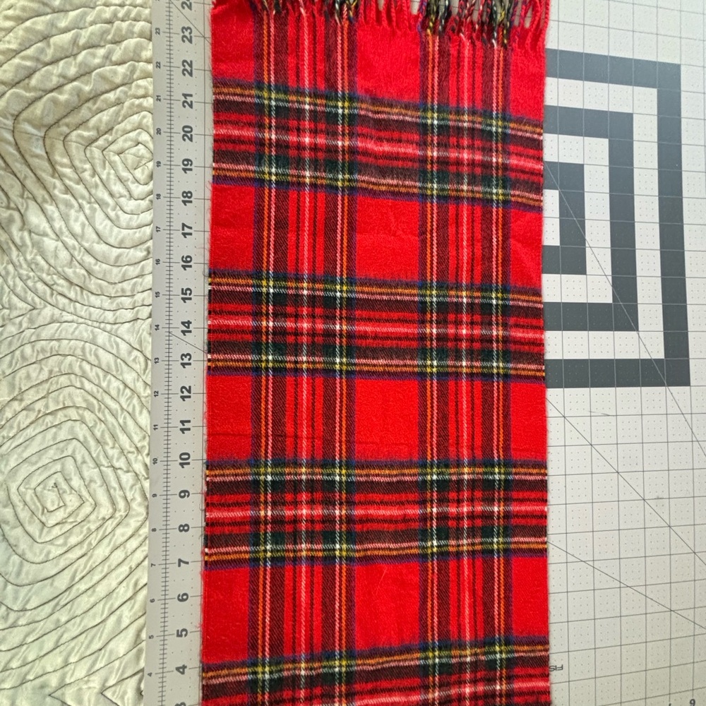 Christian Dior Monsieur Vintage Red Plaid Cashmaire Scarf Made in Japan - Picture 9 of 15